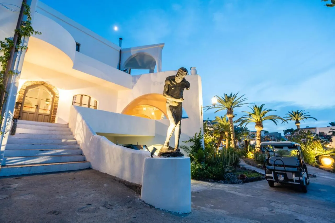 La Sciara Resort Hotel 스트롬볼리