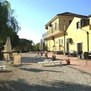 Gospodarstwo agroturystyczne Oasi Del Fiumefreddo