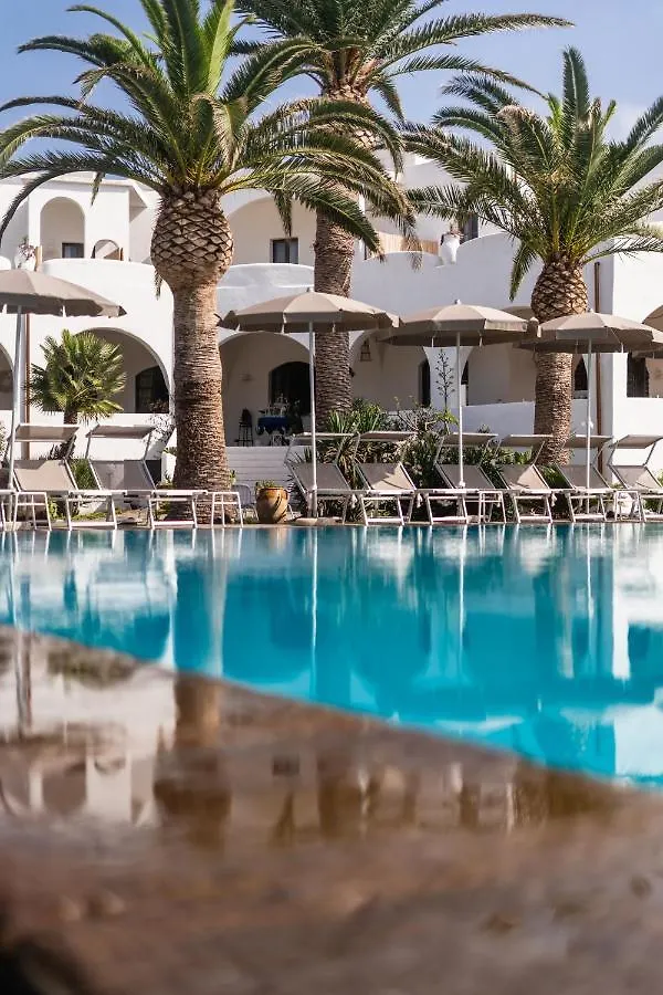 La Sciara Resort Hotel Stromboli 4*,